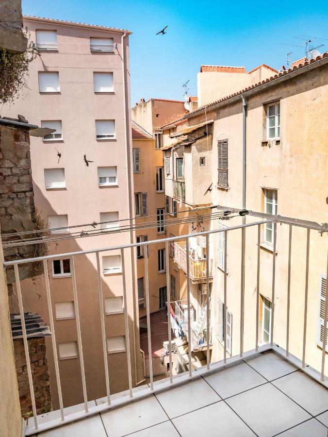 דירות אז'אקסיו Chambre Cozy Et Confortable Au Coeur D'Ajaccio מראה חיצוני תמונה