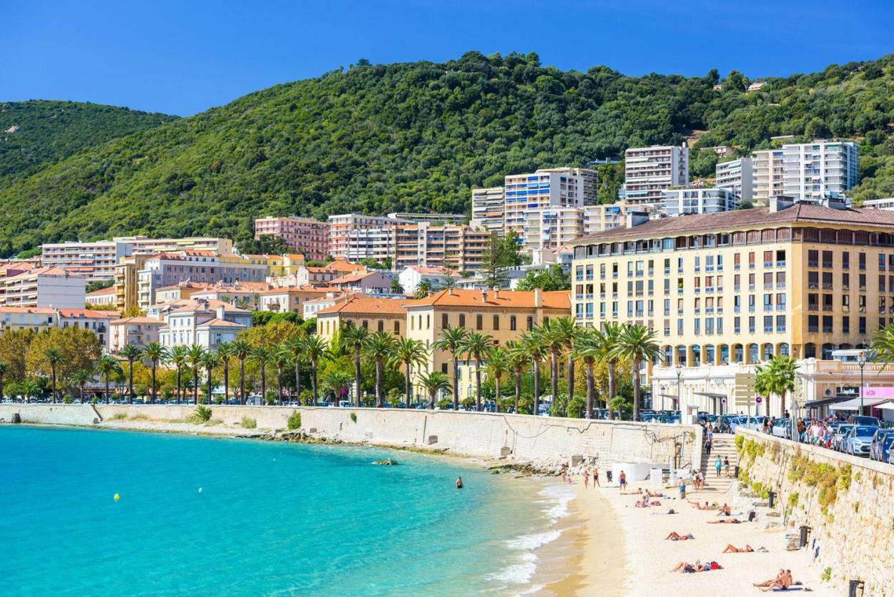 דירות אז'אקסיו Chambre Cozy Et Confortable Au Coeur D'Ajaccio מראה חיצוני תמונה
